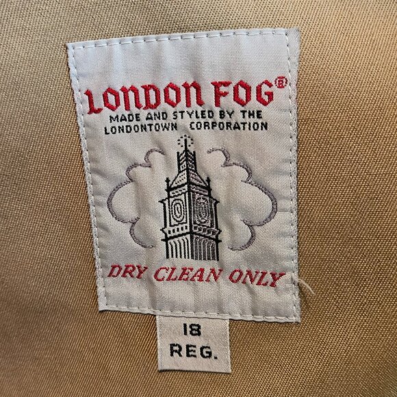 Women's London Fog Raincoat - Trench Style - Size 18 Regular - Picture 5 of 13